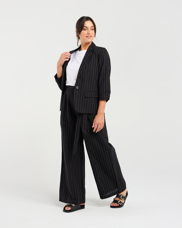 Racquel Summer Blazer