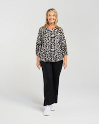 Geometric Gathered Sleeve Top