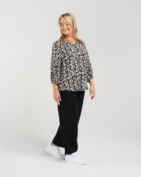 Geometric Gathered Sleeve Top