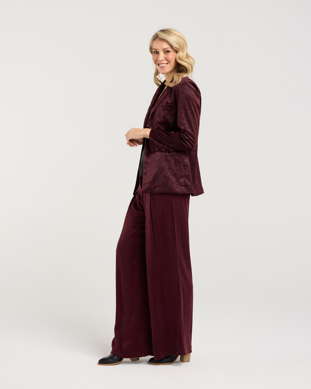 Teddy Velvet Blazer