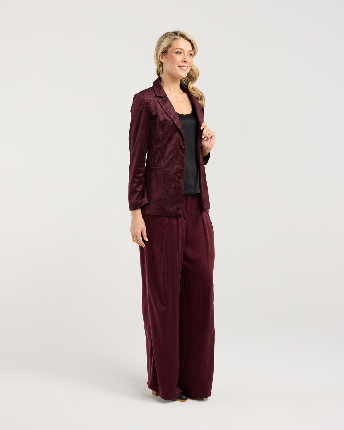Teddy Velvet Blazer