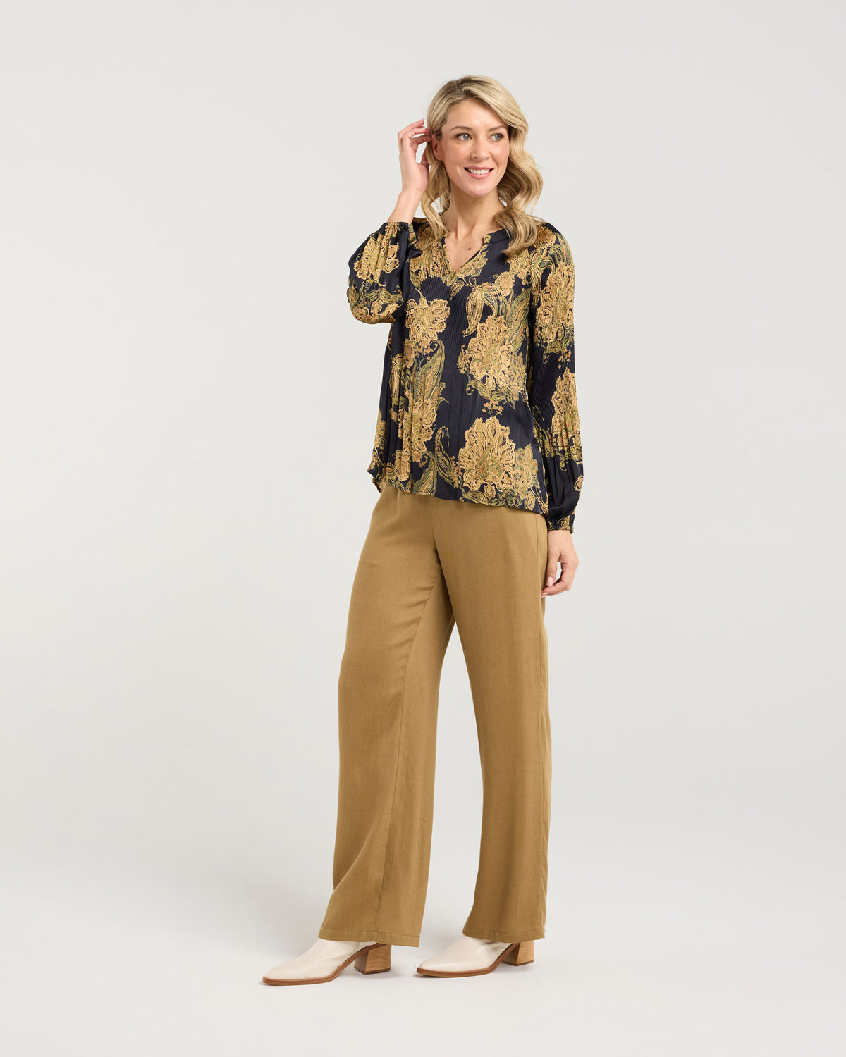Pollyana Pleat Top