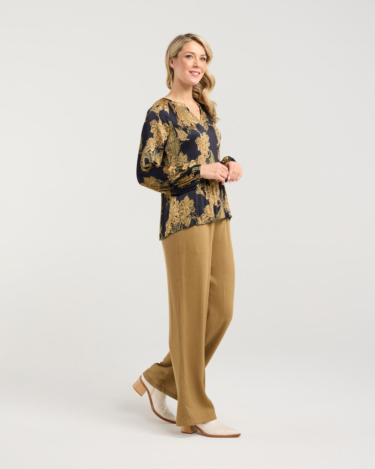 Pollyana Pleat Top