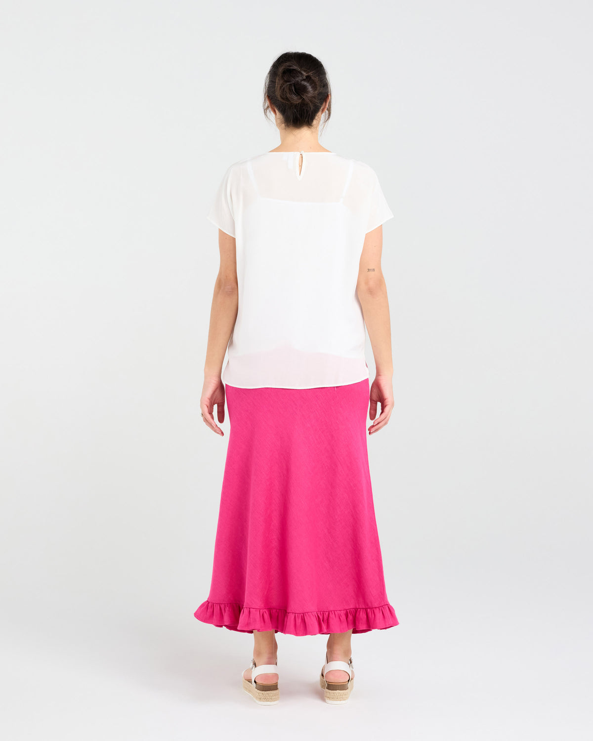 Leonne V-neck Shell Top