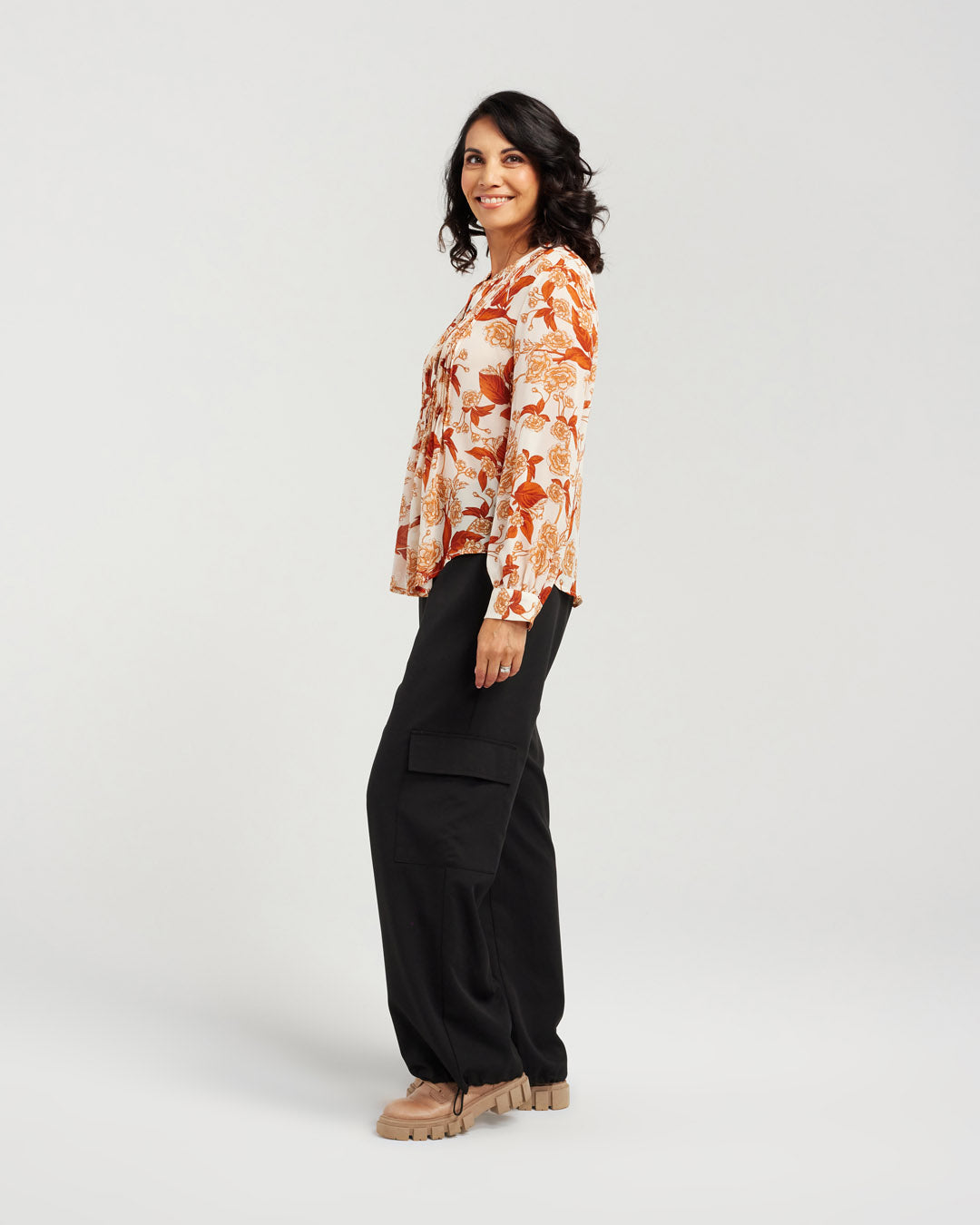 Pintuck Floral Collarless Shirt