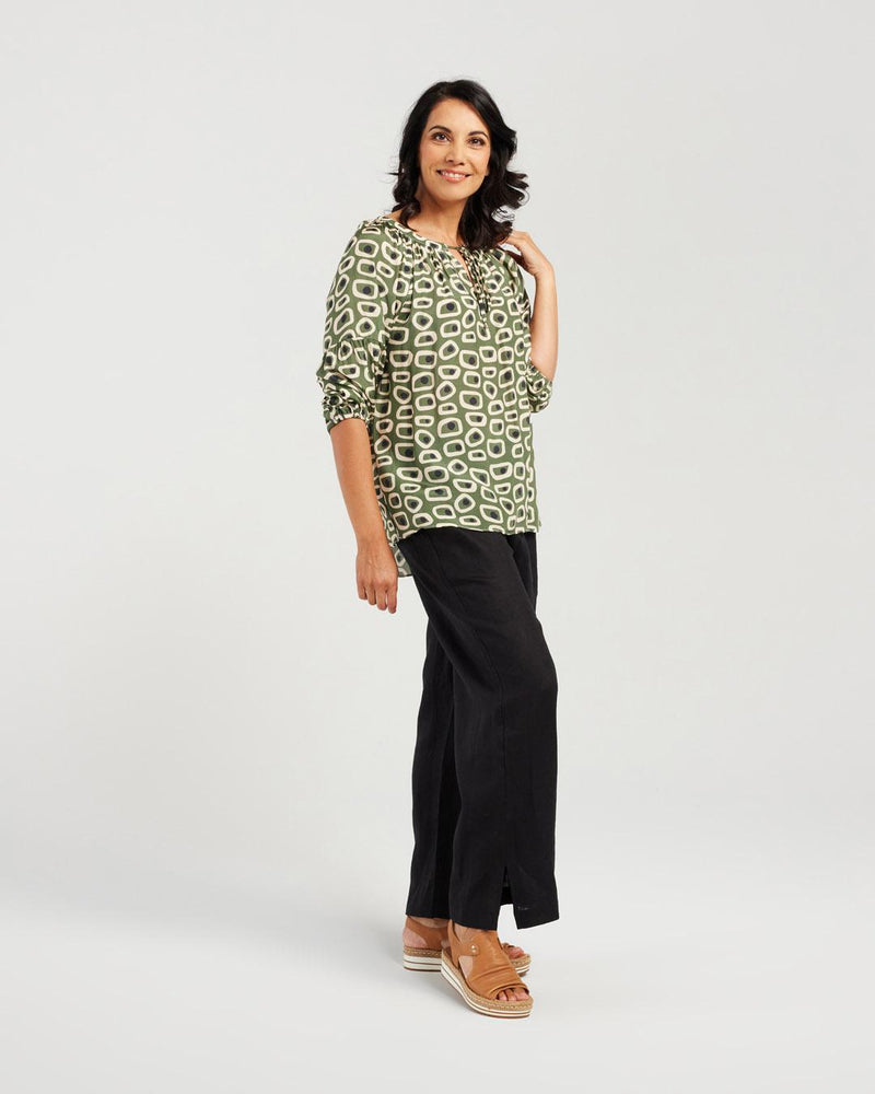 Geometric Gathered Sleeve Top