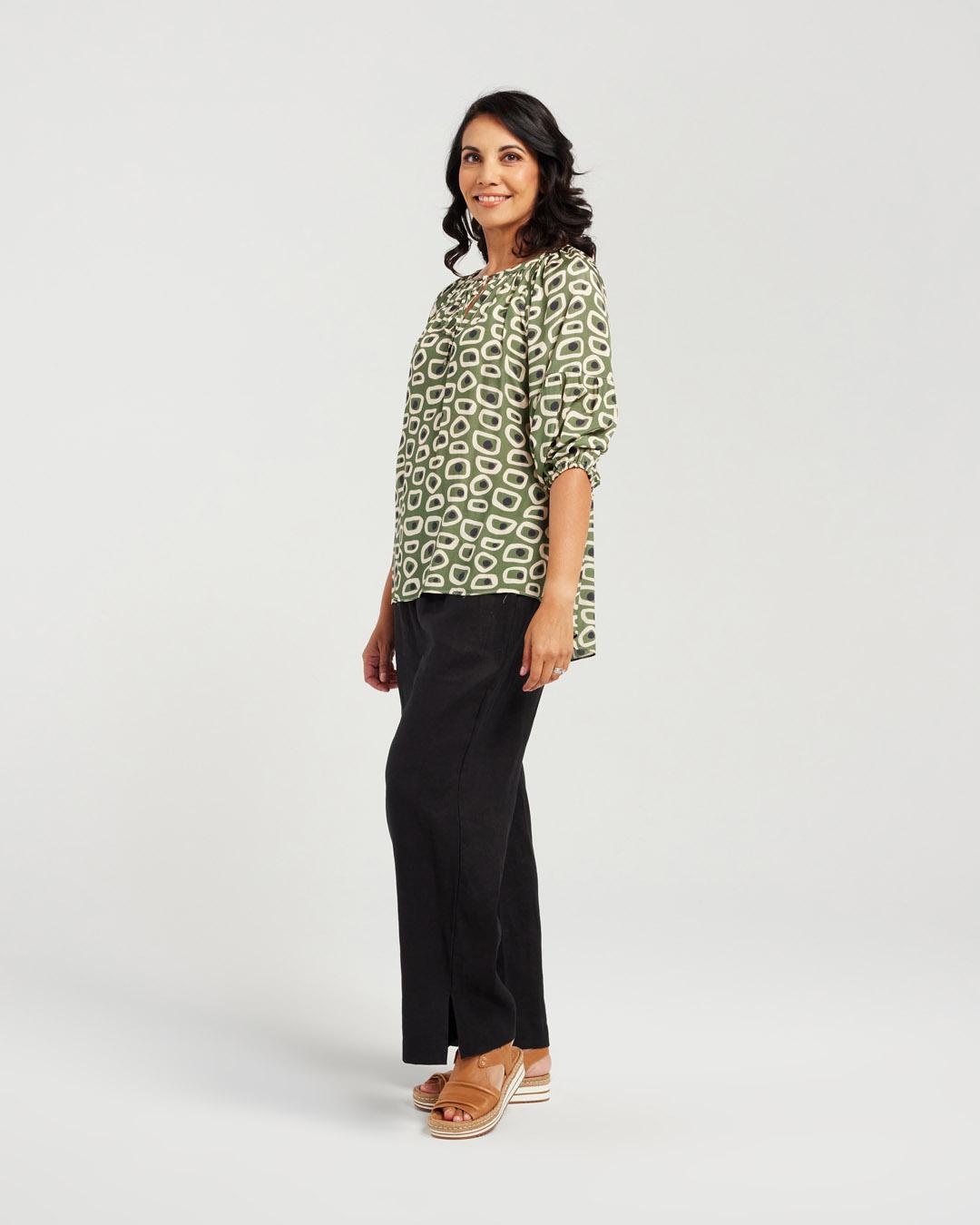 Geometric Gathered Sleeve Top