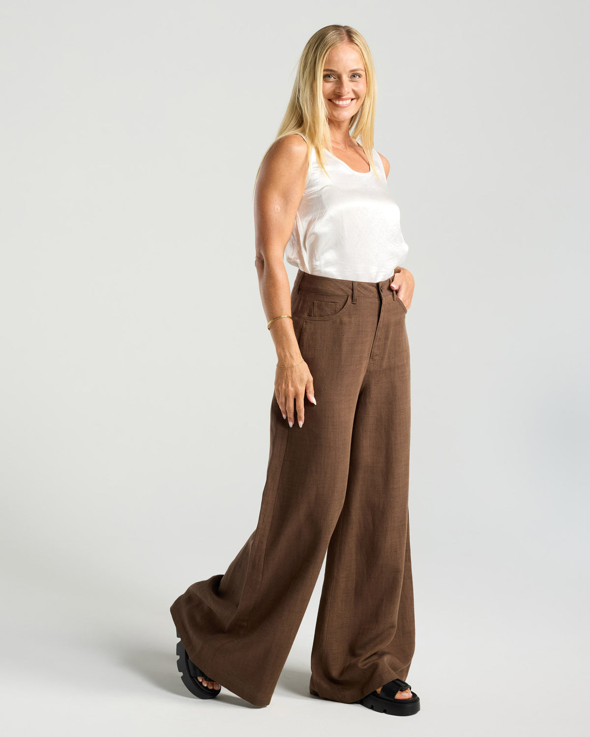 Leonora Palazzo Linen Pant