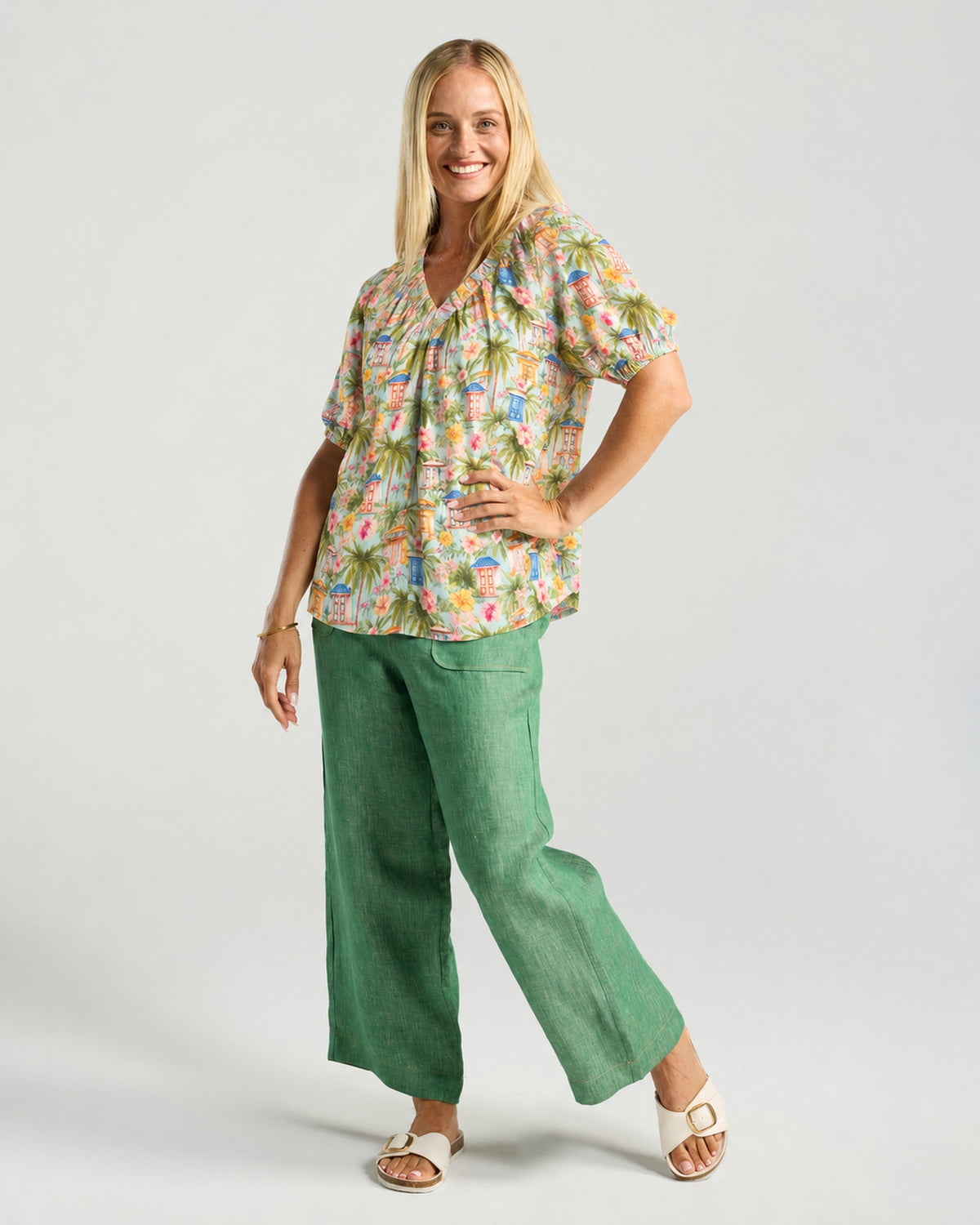 Nioletta V Neck Top