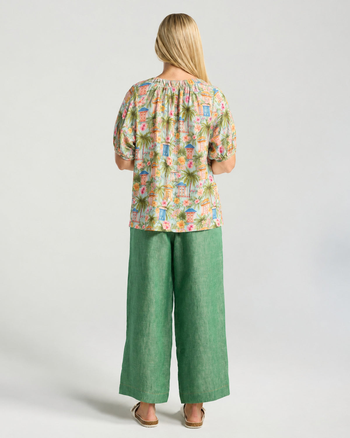 Nioletta V Neck Top
