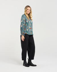 Leanne Pintuck Sleeve Top